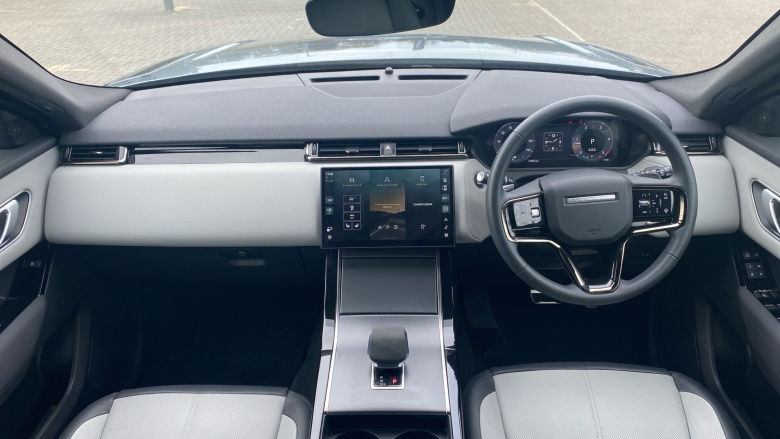 Land Rover Range Rover Velar 2.0 D200 MHEV Dynamic SE 5dr Auto Diesel Estate